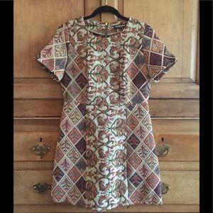 Short sleeved shift dress